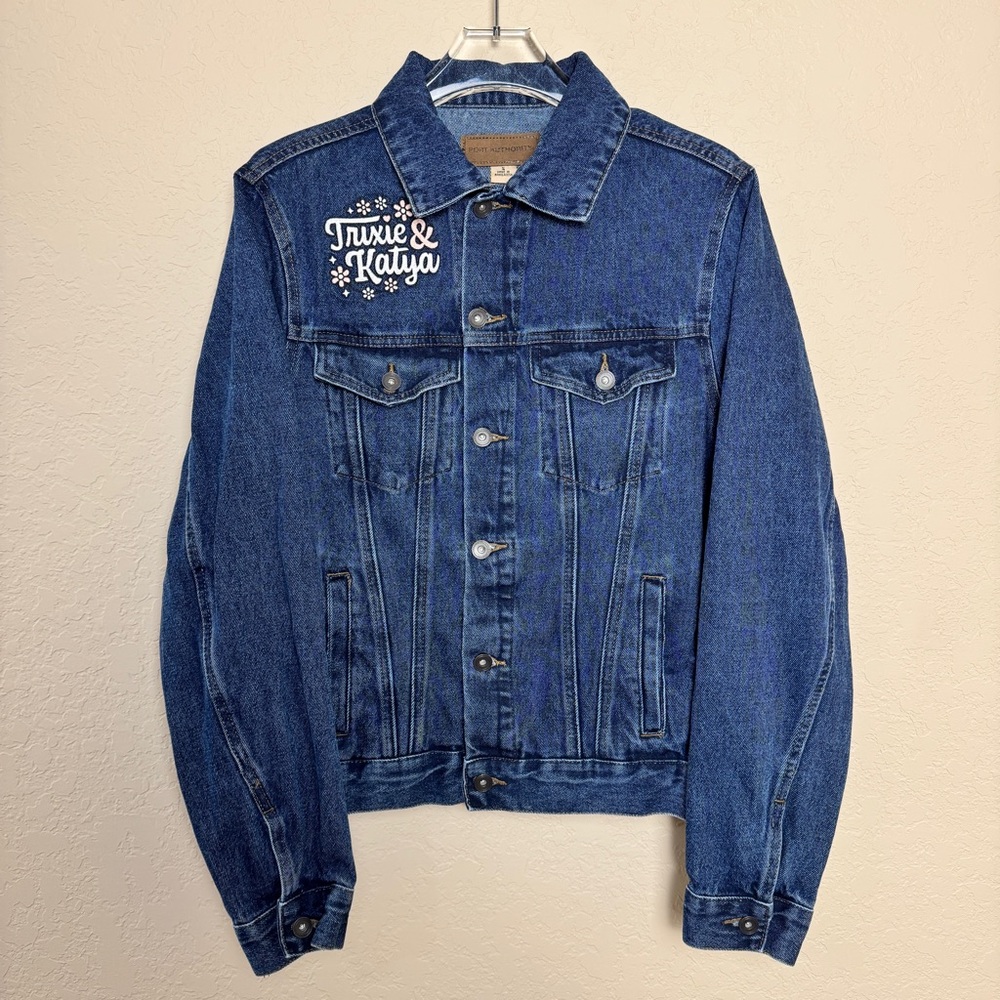 Trixie & Katya Jean Jacket 2022 Grown Up Tour - Rare Limited Edition